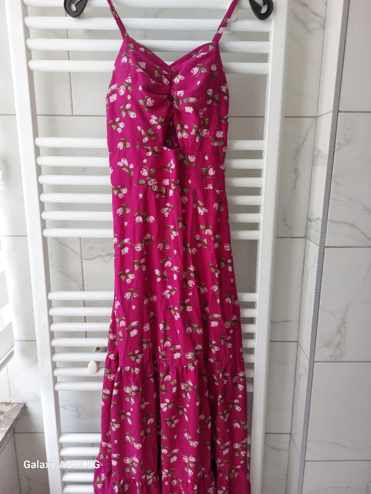 Longue robe dame taille 34 nouveau pour 25 €, Kleding | Dames, Gelegenheidskleding, Ophalen