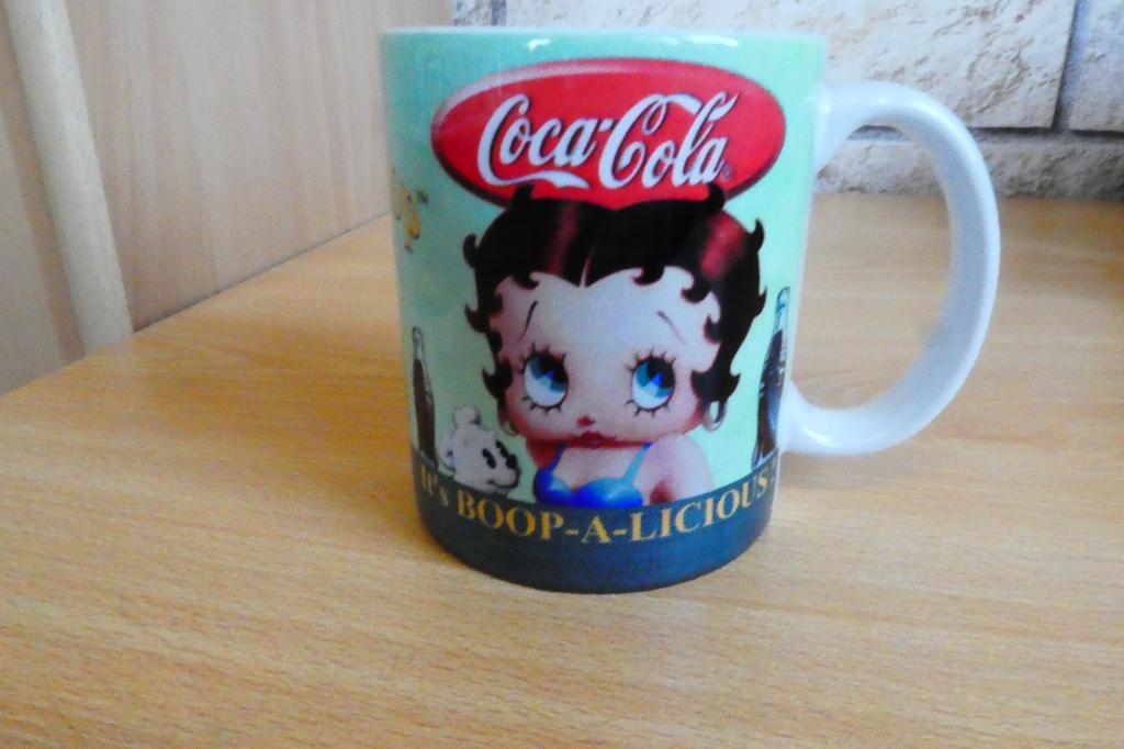 Betty Boop It's boop-a-licious! Avenue of the stars, Enlèvement ou Envoi, Neuf, Humain
