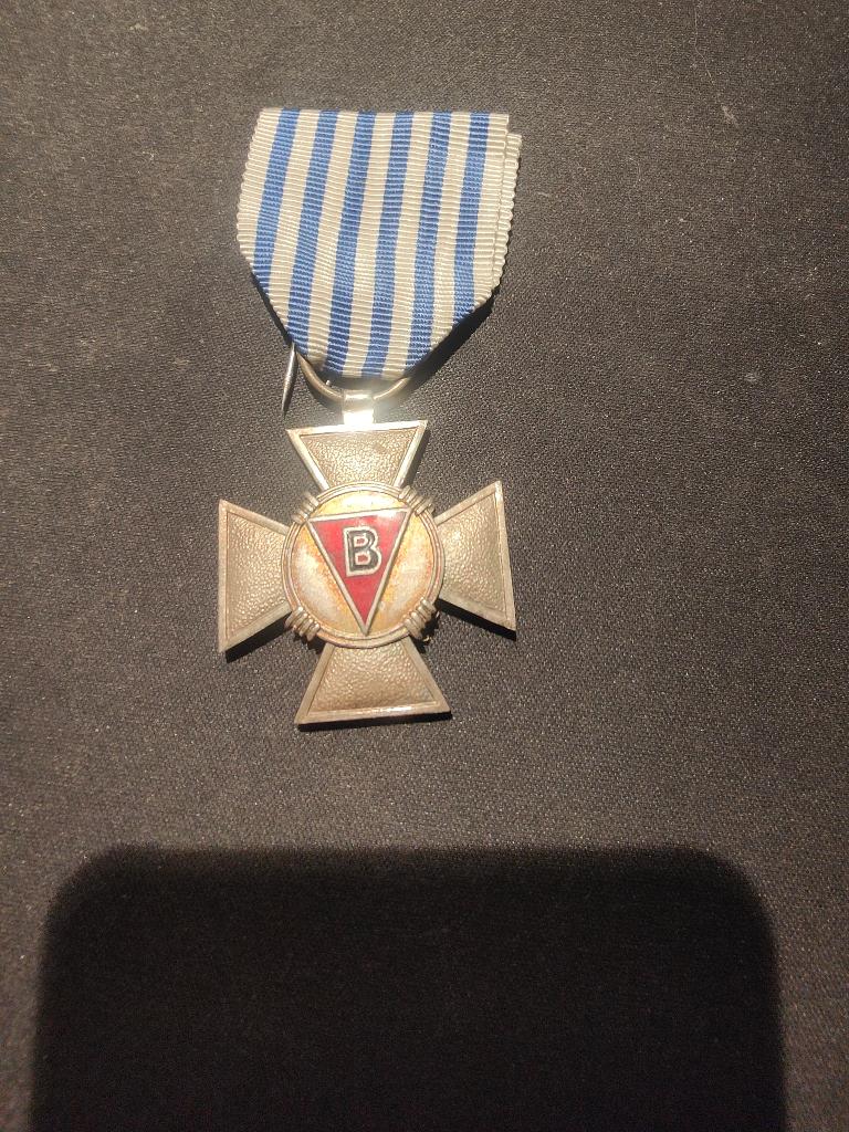 médaille Croix du prisonnier politique 1940-1945, Enlèvement ou Envoi