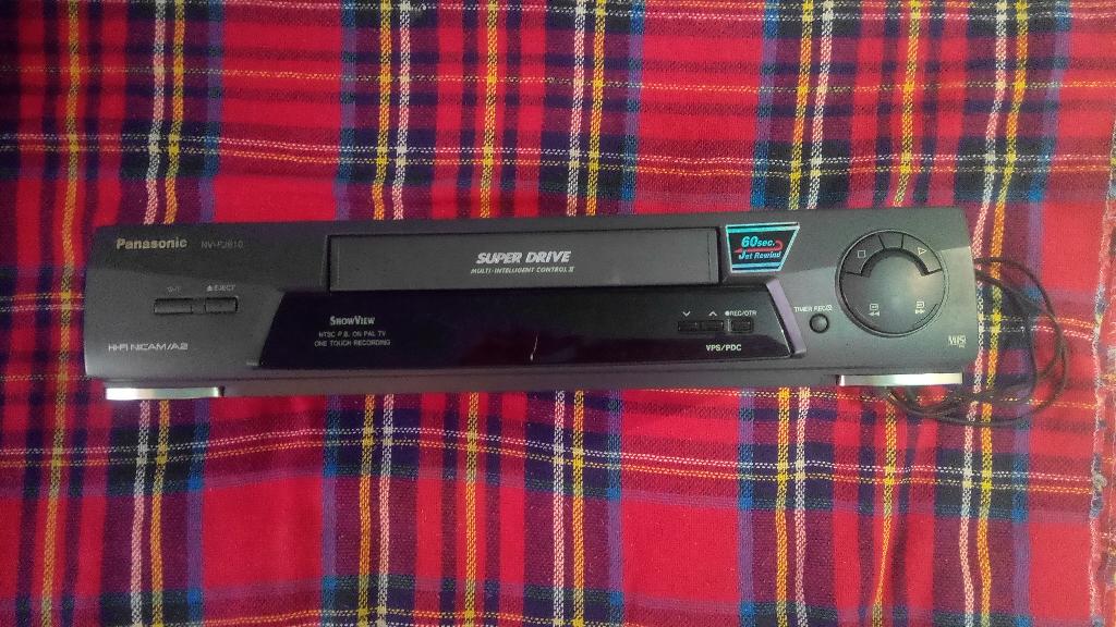Panasonic NV-FJ610 VHS Lecteur Enregistreur Cassette Vidéo, TV, Hi-fi & Vidéo, Lecteurs vidéo, Enlèvement ou Envoi, Utilisé, Lecteur ou enregistreur VHS