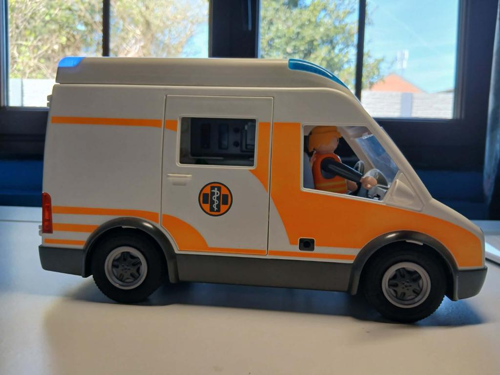 Ambulance Playmobil