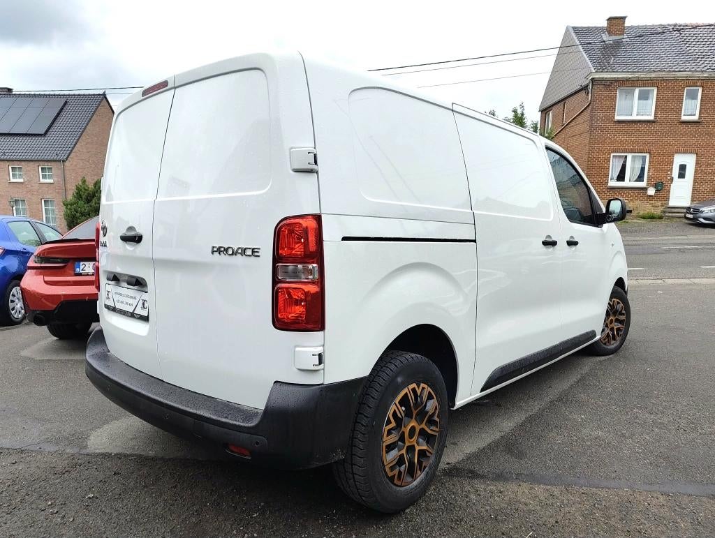 TOYOTA PROACE 2.0 D*ZIJDEUR*PDC*SCHERM*CLIMAT*REG VTS*, Voorwielaandrijving, 4 cilinders, ProAce, 2500 kg