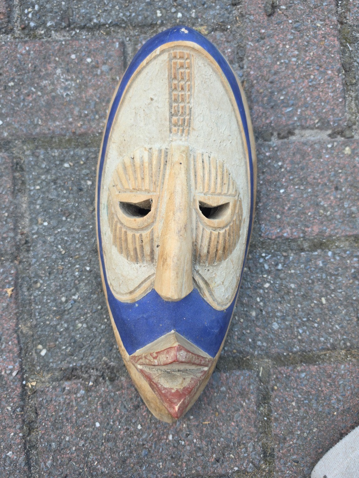 Handgesneden Afrikaans houten masker, Ophalen, Masker, Hout