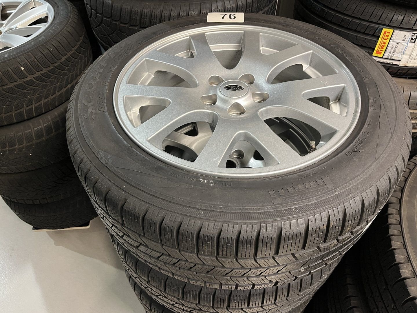 nr. S 76 4x  Land Rover Range Rover velgen + winterbanden 25, Gebruikt, 255 mm, -, -