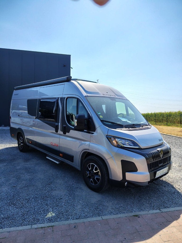 Sunlight Cliff 640 | Lengtebedden |2025| Occasie, Buscamper of Camperbus, Sunlight, Ringverwarming, Fiat