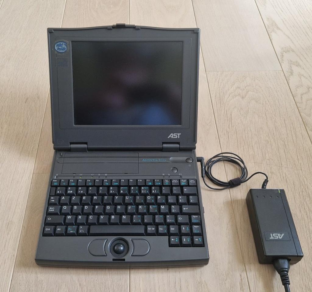 AST notebook 486 SX/33, Enlèvement, AST