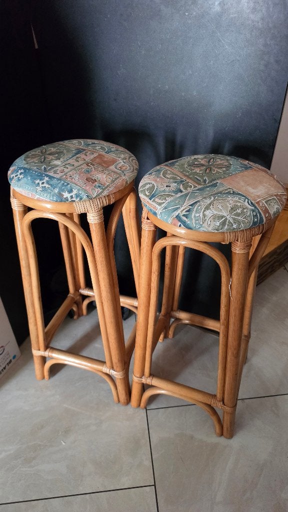 Rotan hoge stoelen, Ophalen, Zo goed als nieuw