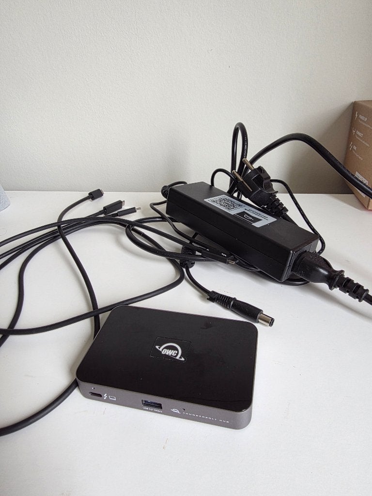 OWC Thunderbolt 4 Hub - 4x Thunderbolt/USB-C + 1x USB A, Computers en Software, Ophalen of Verzenden, Zo goed als nieuw, Docking station