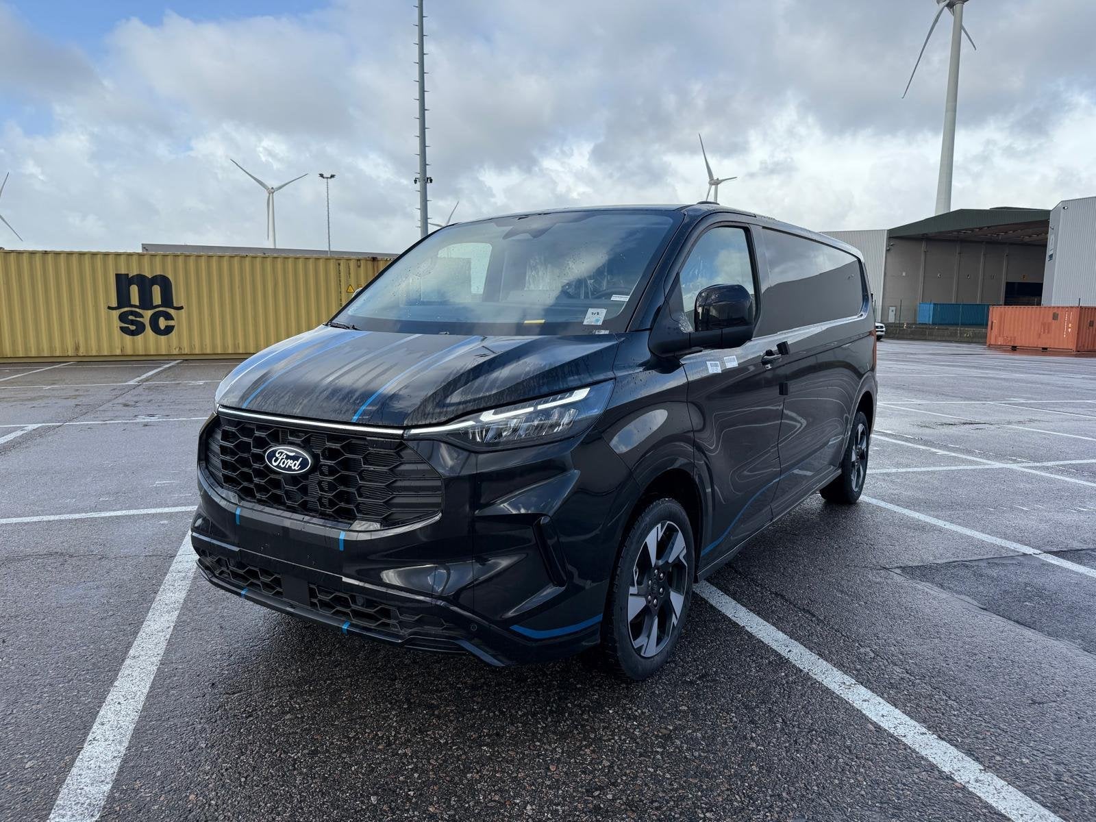 Ford Transit Custom SPORT 320 2.0 TDCI L2H1 NIEUW 5 jaar fab, Autos, Achat, Euro 6, Entreprise, 3 places