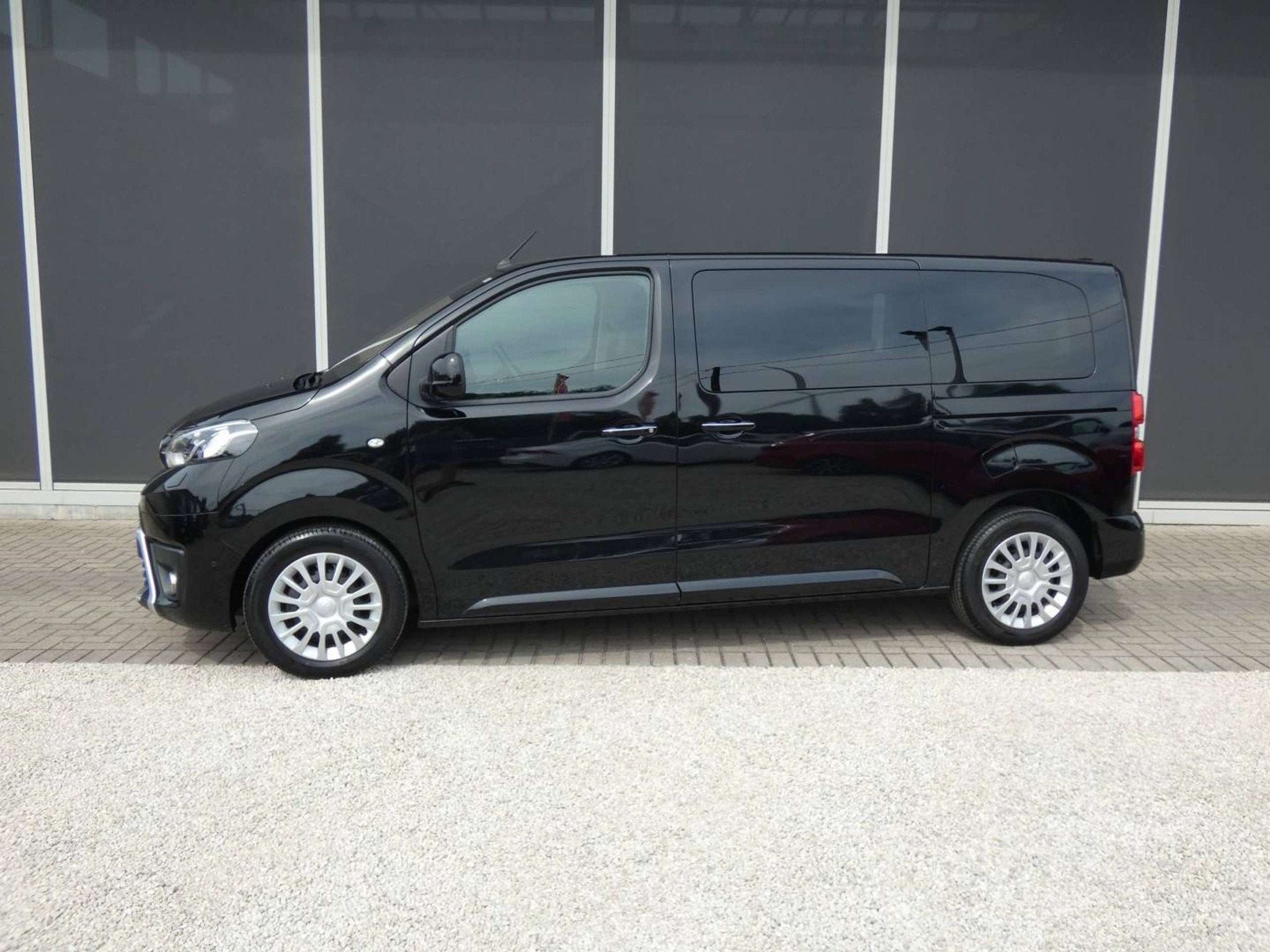 Toyota ProAce VERSO 8ZITPL. Medium +GPS +Camera +Dodehoek +A, Autos, Commande vocale, 8 places, Euro 6, Entreprise