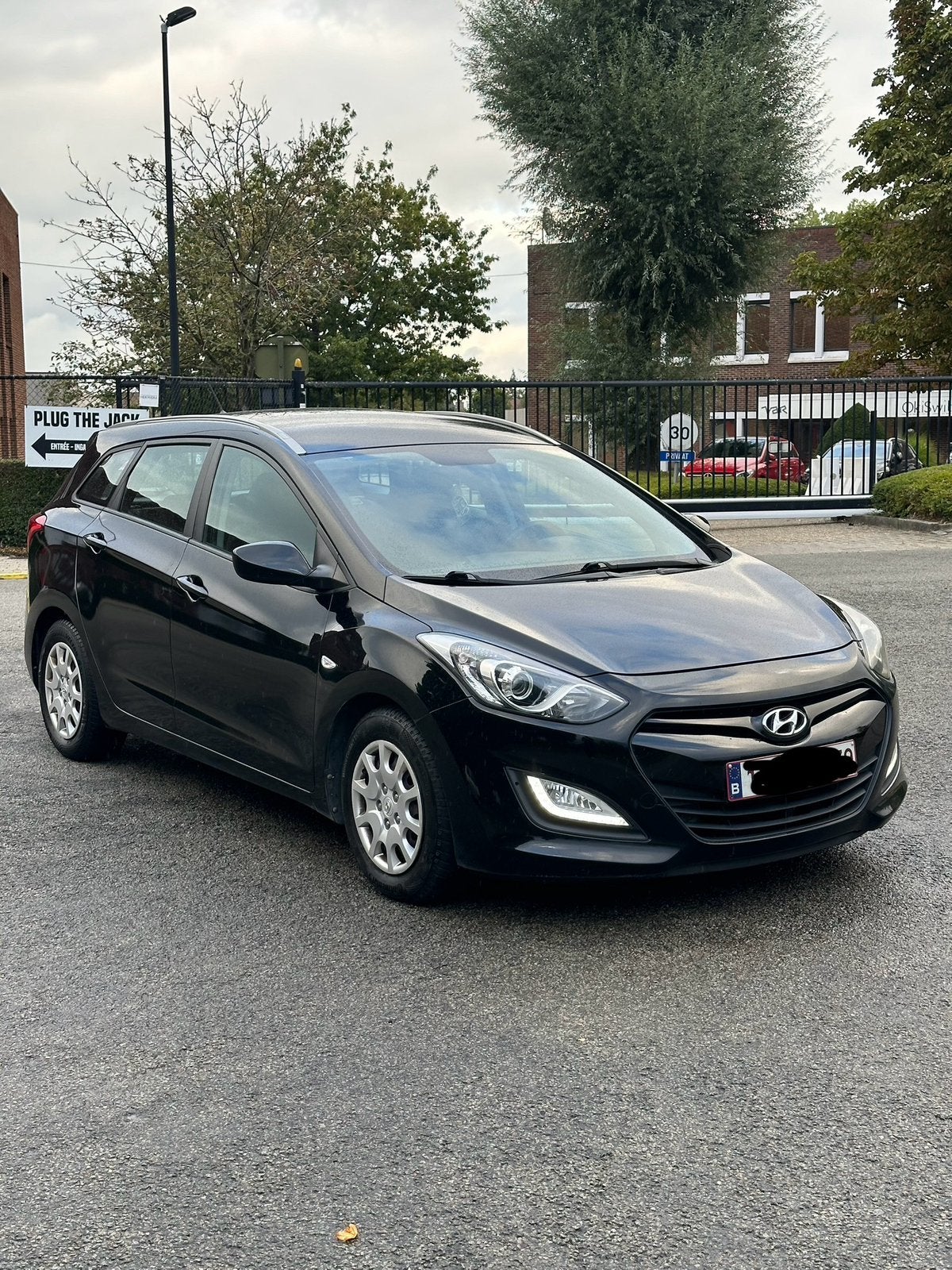 Hyundai i30 Essence, Autos, Euro 5, Noir, I30, Particulier