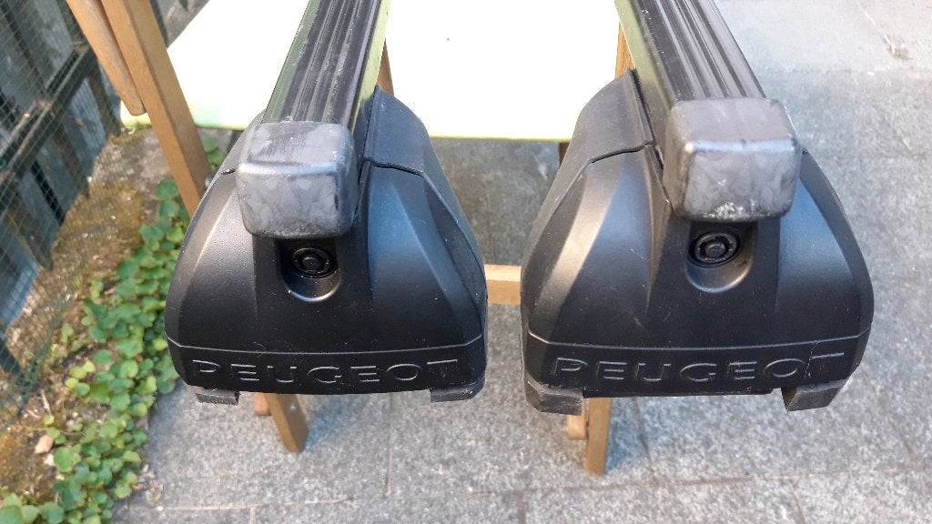 Peugeot 308 Break/Thule dakdragers, Auto diversen, Dakdragers, Ophalen, Gebruikt