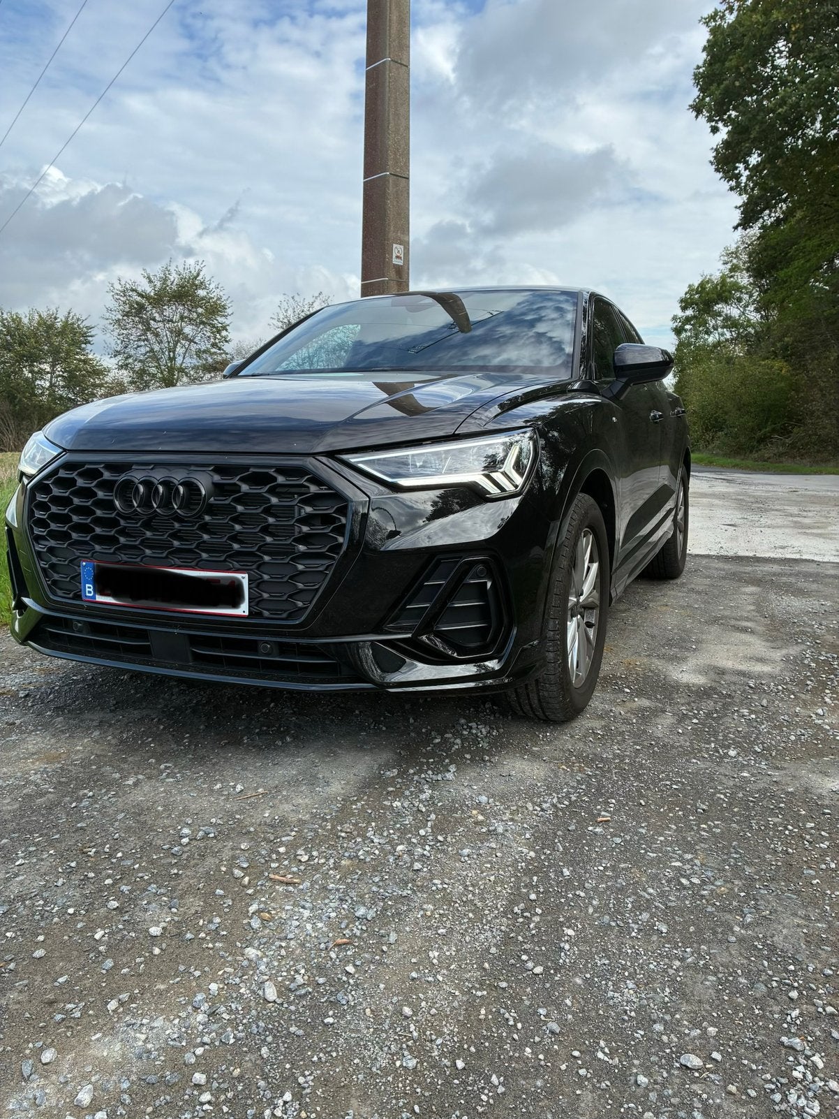Audi Q3 sportback 1,5 essence 07/25 - 8000km, Autos, Cuir, Achat, Euro 6, Entreprise