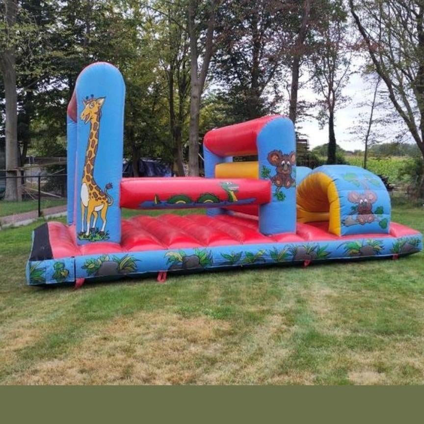 Huur nu ons springkasteel (4m x 7m) voor maar €80! 

Op, Hobby en Vrije tijd, Feestartikelen | Verhuur, Ophalen