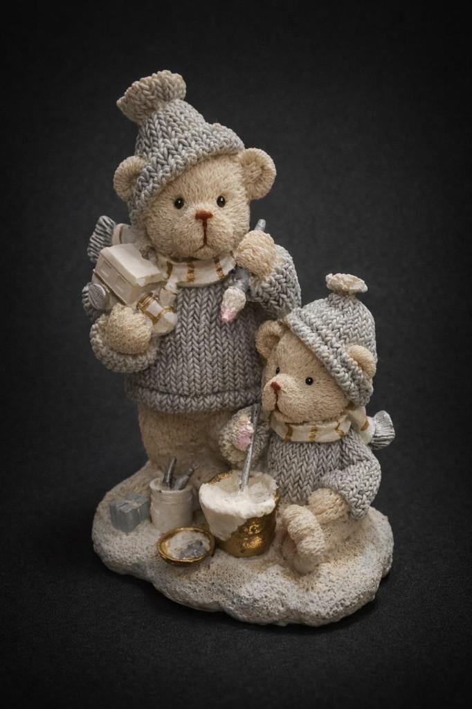 Beeldje dat een wintertafereel van teddyberen voorstelt., Ophalen of Verzenden