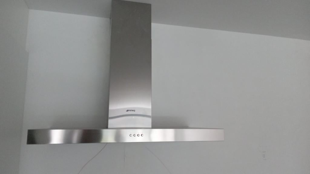 SMEG KATE 900CEX, Neuf, 400 à 600 m³/h, Hotte murale, Enlèvement