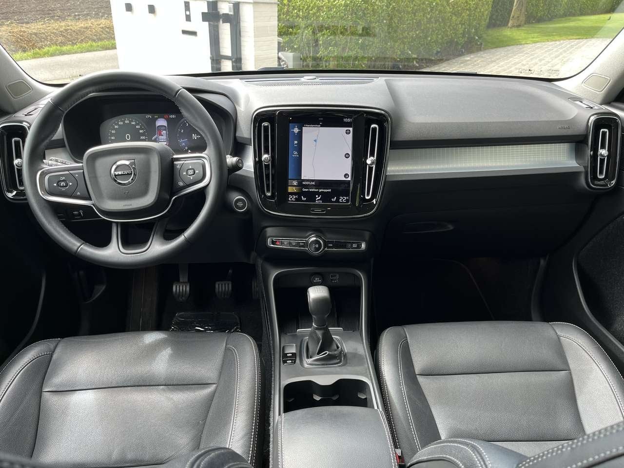 Volvo XC40 1.5 T2 Momentum Pro/1eignr/63900km/Camera/Carpla, 0 kg, Zwart, 0 kg, Zwart