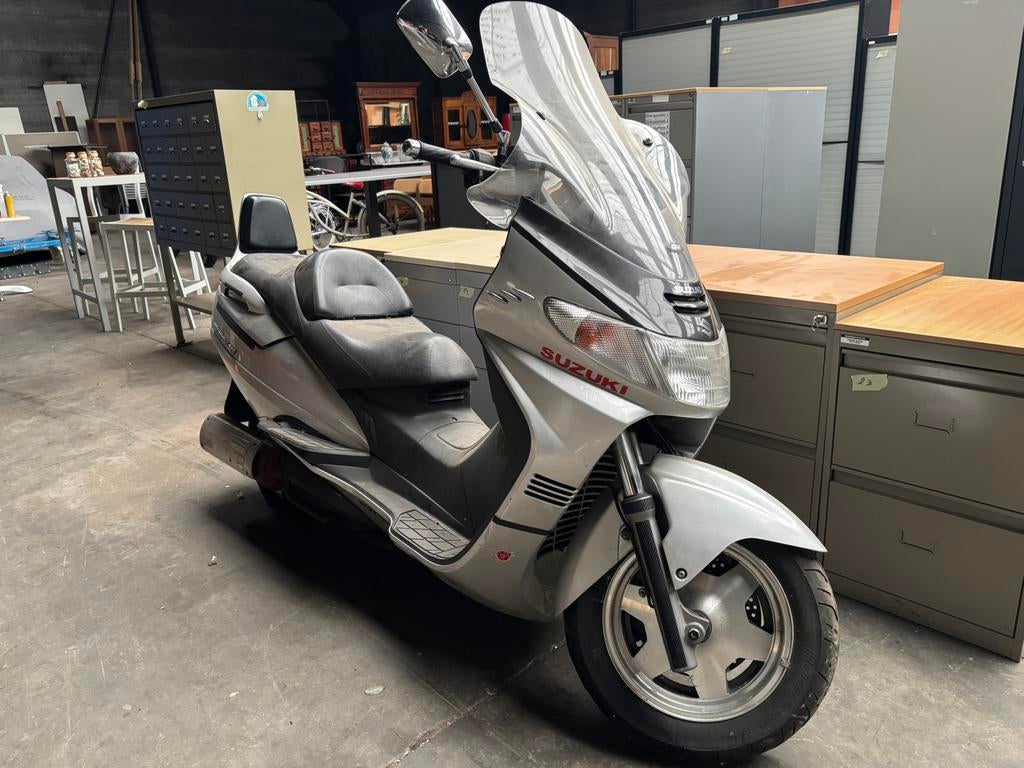 Suzuki burgman 250cc - Opmaak., Motos, Motos | Suzuki, Entreprise, Scooter