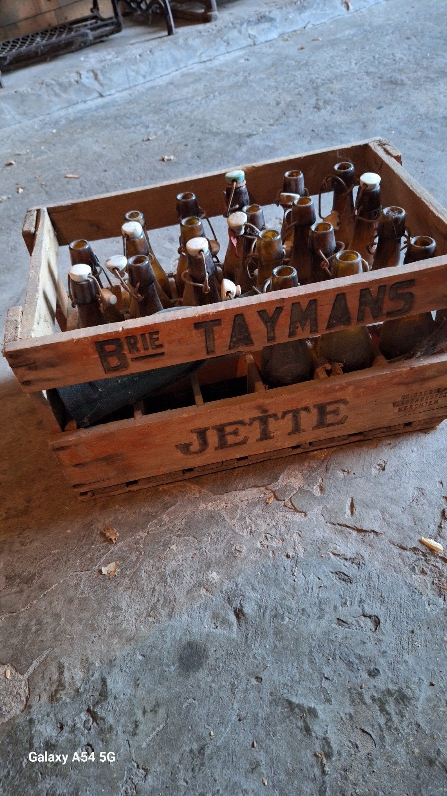 houten bak jette, Ophalen