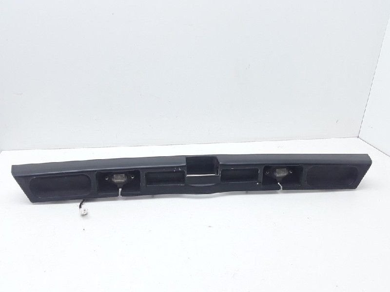 ECLAIRAGE DE PLAQUE Nissan Primera (P11) (01-1996/12-2001), Utilisé, Nissan