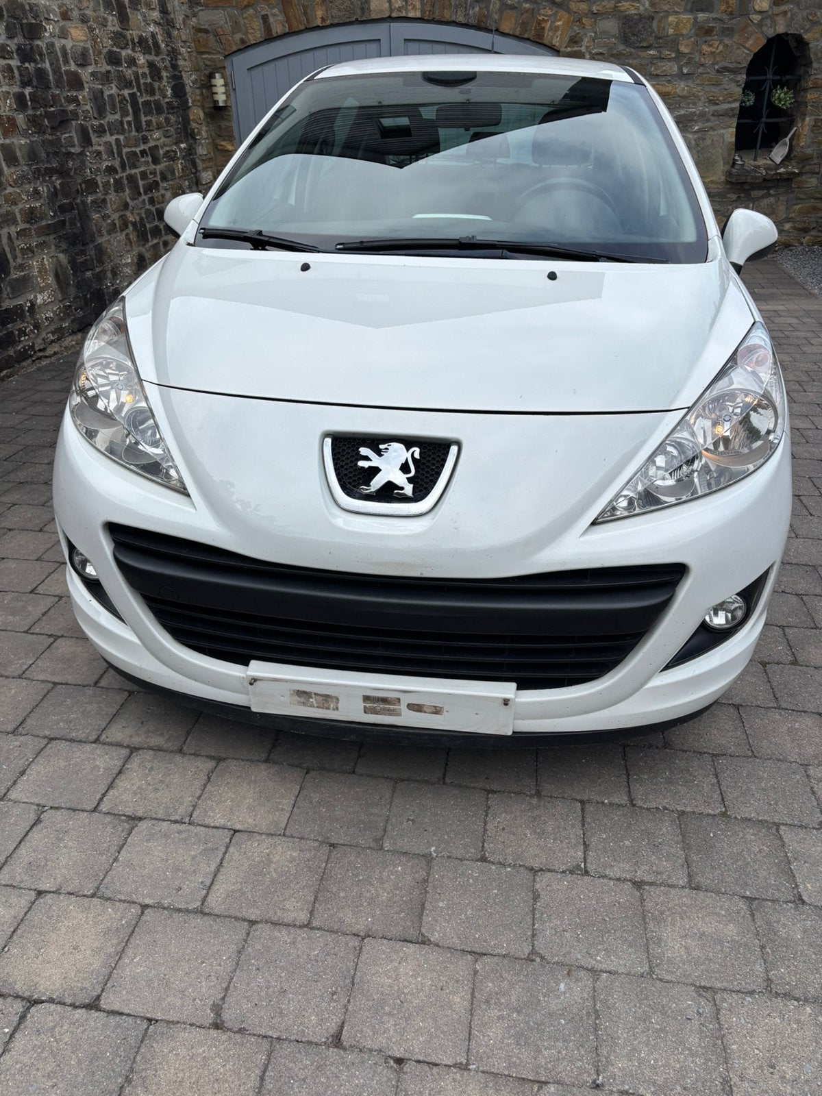 Peugeot 207 + 14 hdi (50kw) 2014, Autos, Euro 5, Achat, 50 kW, Boîte manuelle
