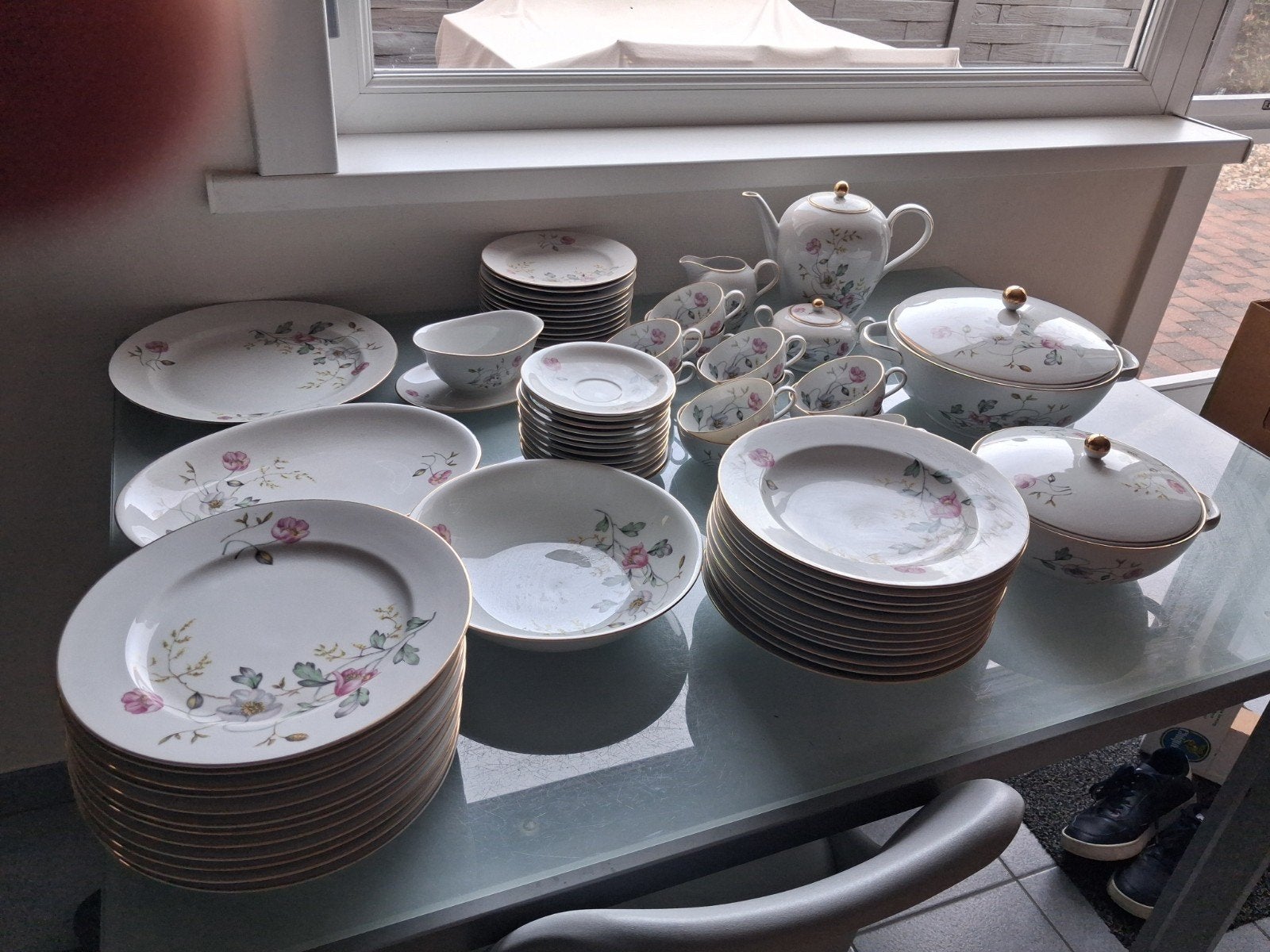 Te koop eet en koffie service merk bavaria met glans en goud, Antiek en Kunst, Ophalen