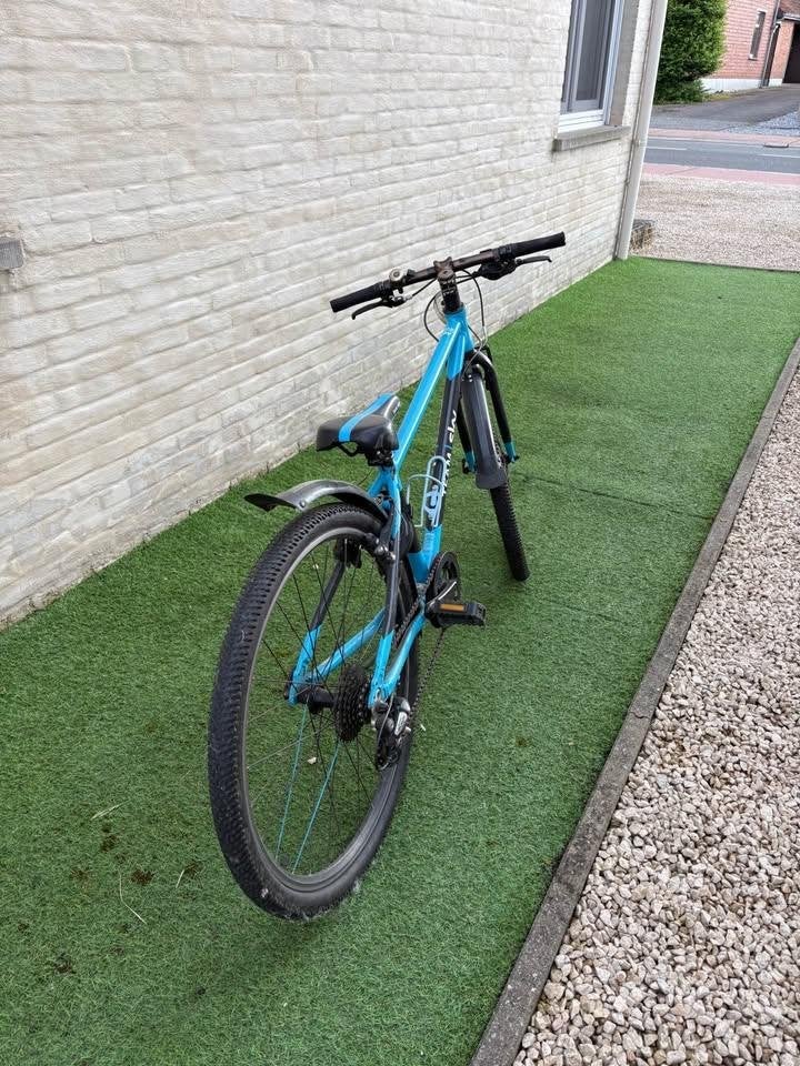 Blauwe kinderfiets, Ophalen, Gebruikt, Velgrem