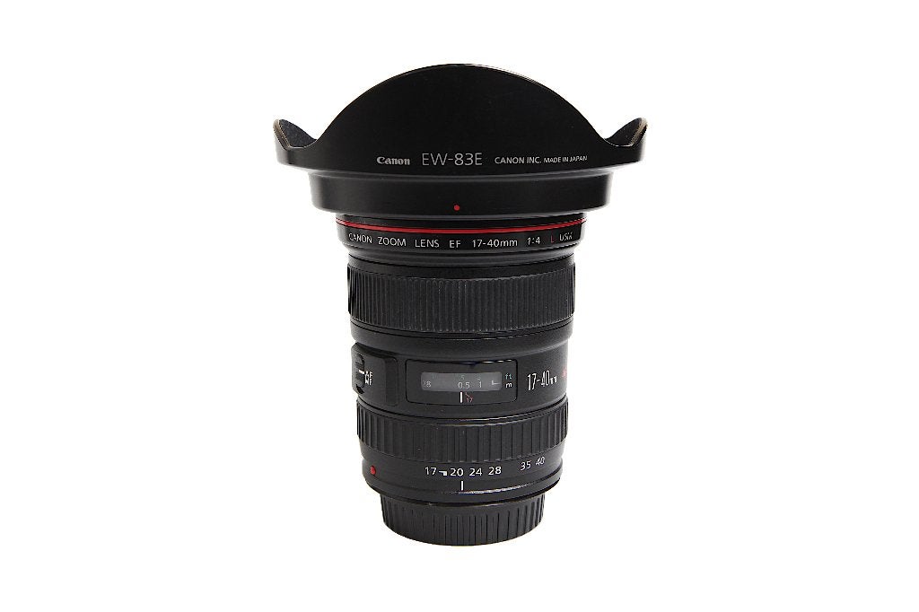 Canon EF 17-40mm F4 L USM lens met 12 maanden garantie, Pare-soleil, Canon, Lentille standard, Comme neuf