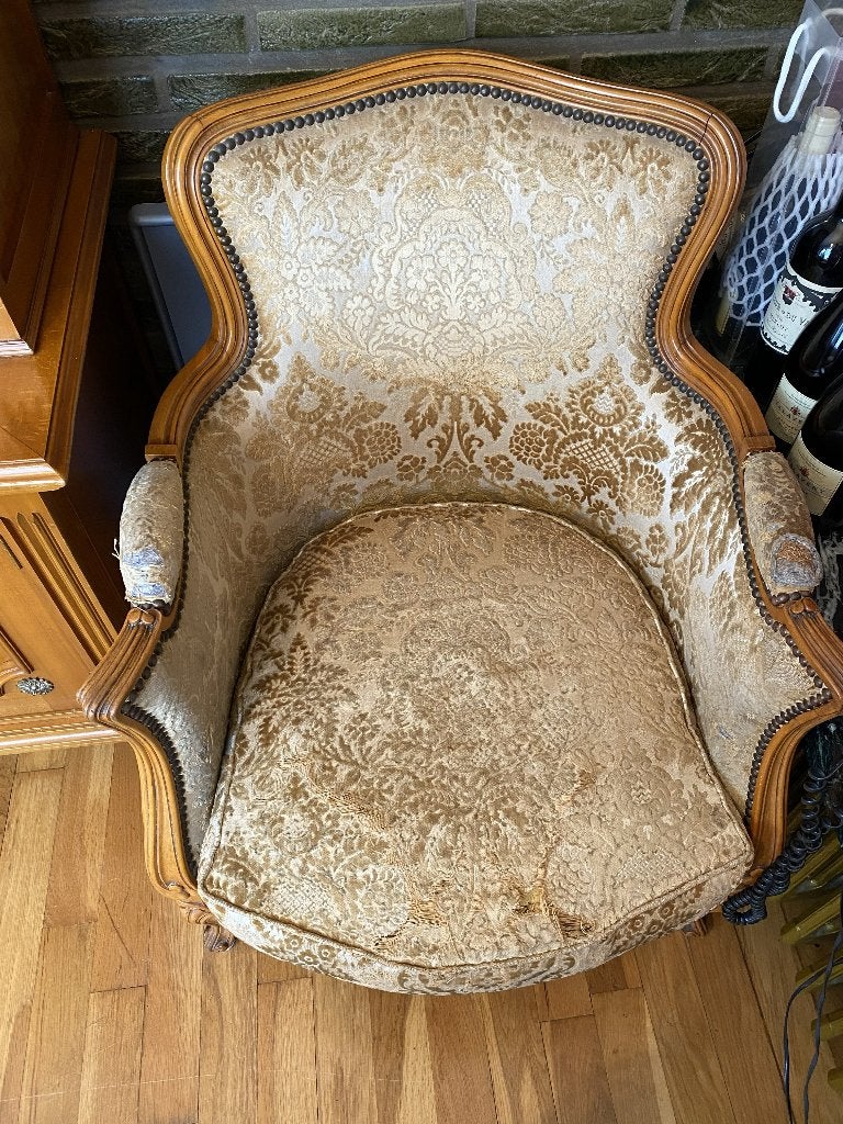 Ensemble de 3 fauteuils Bergère classiques Louis XV, Enlèvement