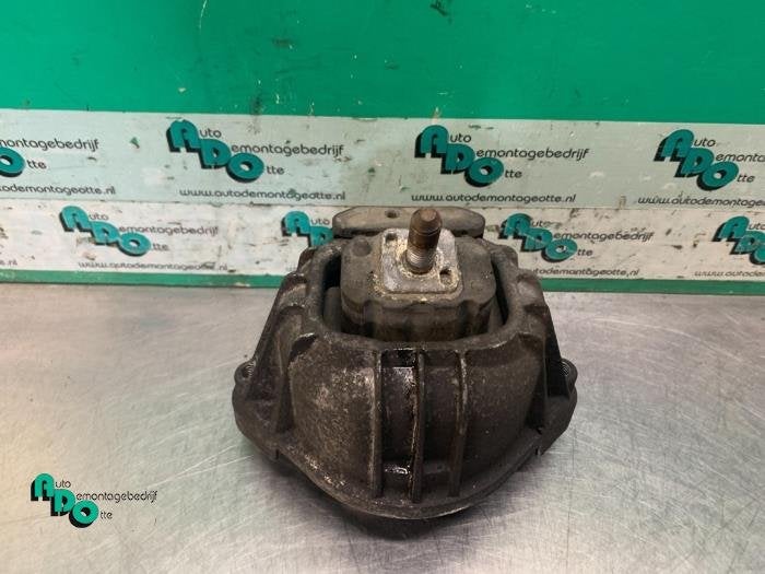 Support moteur d'un BMW 1-Serie (1-Serie 03-), -, 3 mois de garantie, Utilisé, -