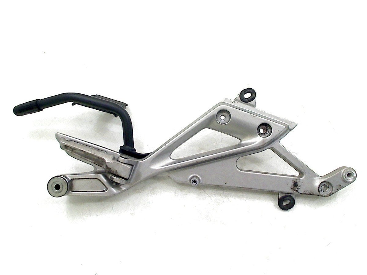 REPOSE PIEDS SUPPORT ARRIÈRE DROIT Honda NC 750 D Integra, Motos, Honda Center GmbH, Utilisé, Info@honda.de, Hanauer Landstraße  222-224
60314  Frankfurt am Main, DE