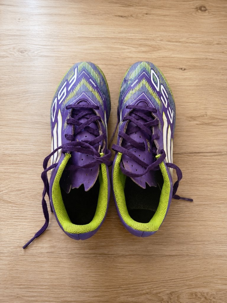 voetbalschoenen maat 36, Kleding | Heren, Ophalen, Zo goed als nieuw, Adidas, Voetbal