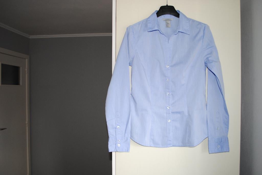 magnifique chemisier H&M EUR 34, H&M, Comme neuf, Taille 34 (XS) ou plus petite, Bleu