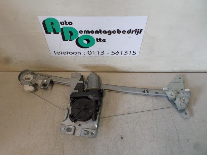 Mécanique vitre 4portes arrière droite d'un Peugeot 307, -, 3 mois de garantie, Utilisé, -