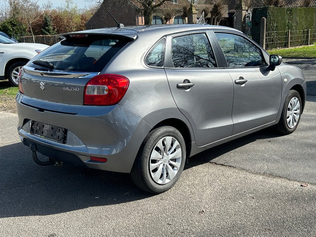 Suzuki Baleno 1.2i, 2019, 32.780km, Airco, 1e eig., Garantie, Autos, Suzuki, 1242 cm³, Argent ou Gris, Achat, Euro 6