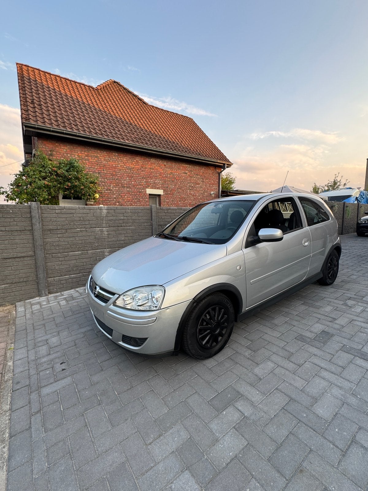 opel corsa 1.2, Particulier, Corsa, Centrale vergrendeling, Te koop