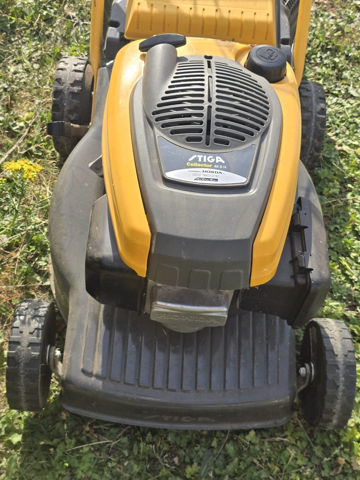 grasmaaier benzine, Tuin en Terras, Grasmaaiers, Ophalen, Zo goed als nieuw, Stiga, Opvangbak