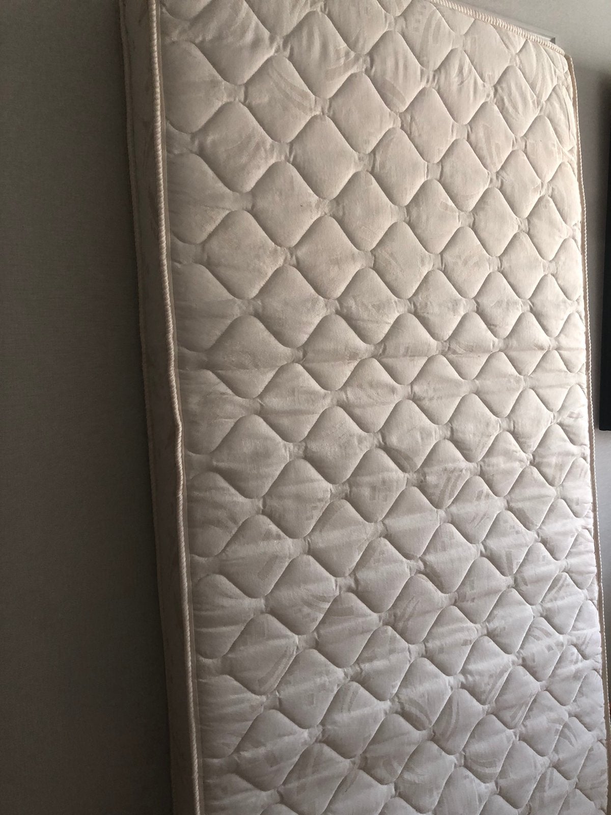 Matras 1persoon 90 cm op 2 m, Huis en Inrichting, Ophalen, Zo goed als nieuw, 90 cm, Matras