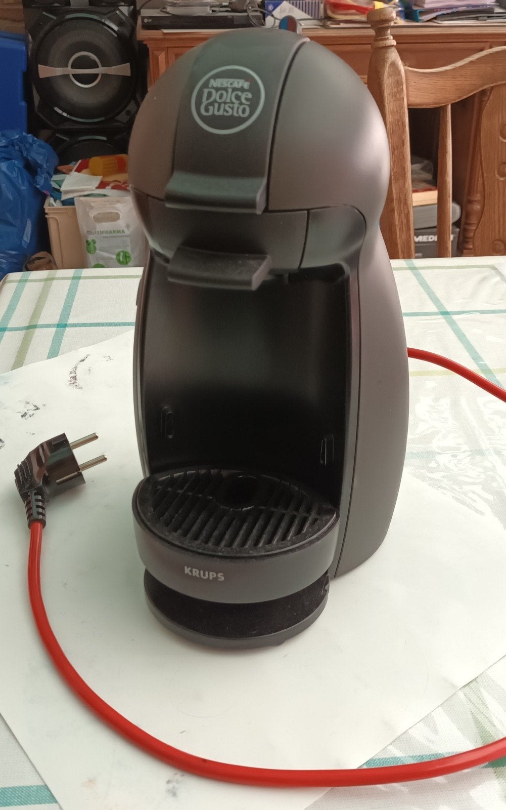 Nescafé Dolce Gusto Krups, Electroménager, Cafetières, Réservoir d'eau amovible, Enlèvement ou Envoi, Comme neuf, Cafetière