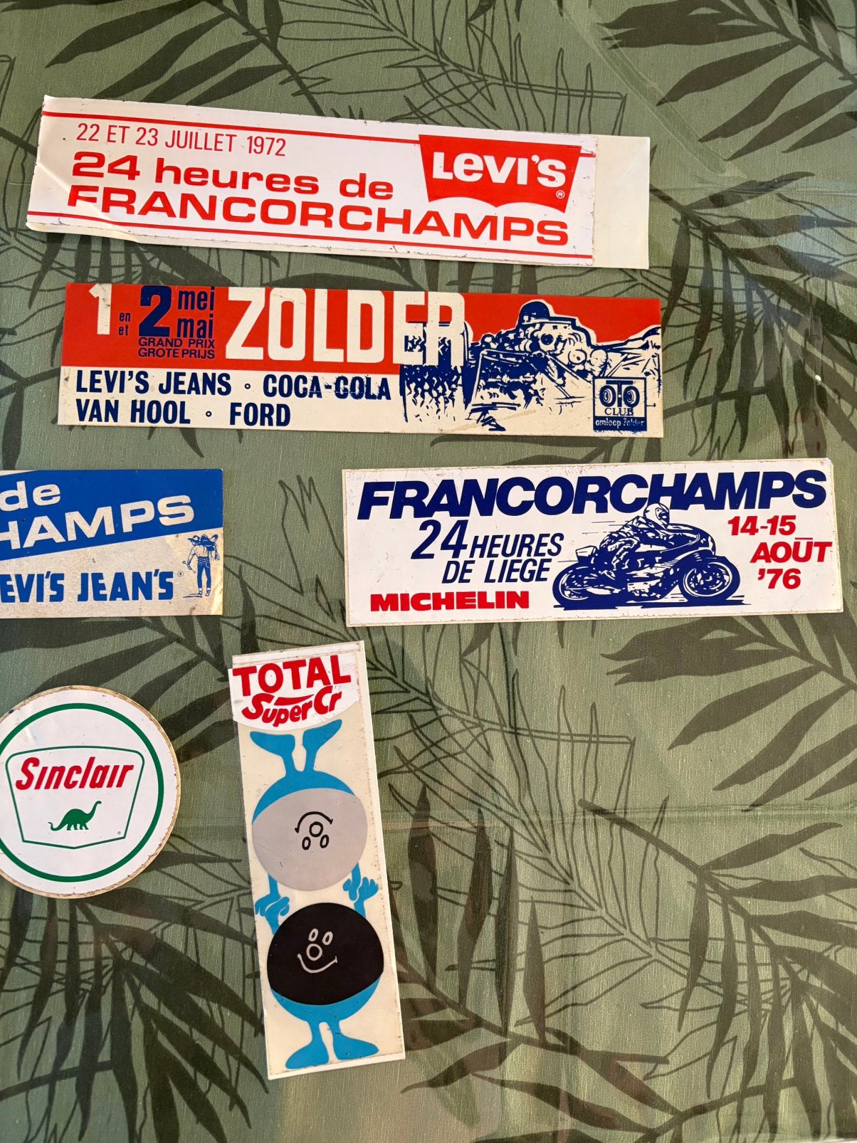 AUTOCOLLANTS STICKERS OLDTIMER VINTAGE RARE COLLECTOR GARAGE, Enlèvement ou Envoi, Comme neuf