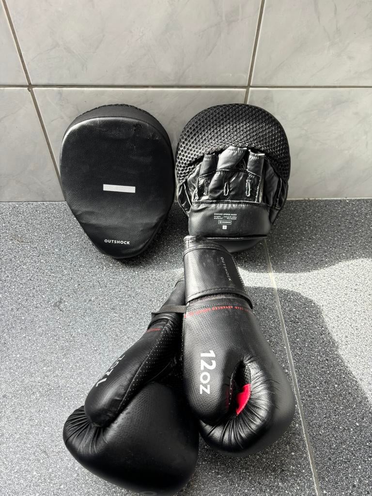 Gang de boxe + patte d’ours, Enlèvement, Neuf
