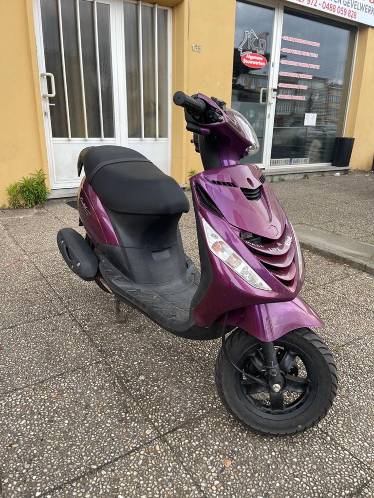 Zip iget, Fietsen en Brommers, Scooters | Piaggio, Zo goed als nieuw, Zip, Ophalen of Verzenden