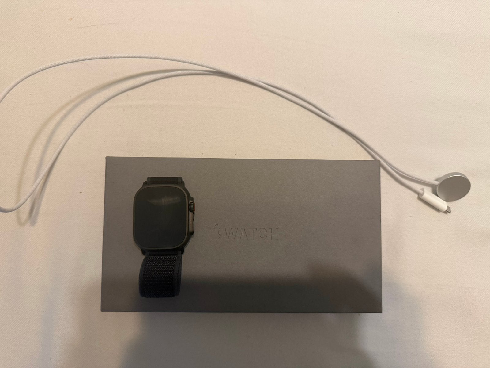 Apple watch ultra, Bijoux, Sacs & Beauté, Montres connectées, Comme neuf, Enlèvement ou Envoi