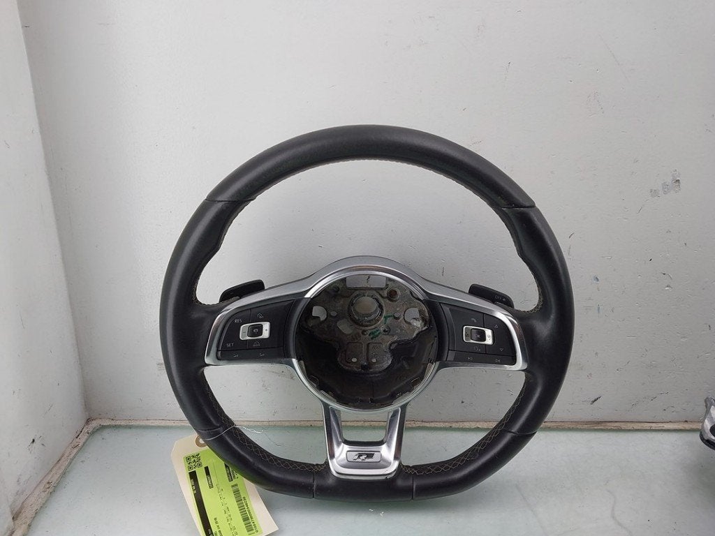 VOLANT DIRECTION Volkswagen Tiguan (AD1) (01-2016/04-2024), Volkswagen, Volkswagen AG, Utilisé, Kundenbetreuung@volkswagen.de