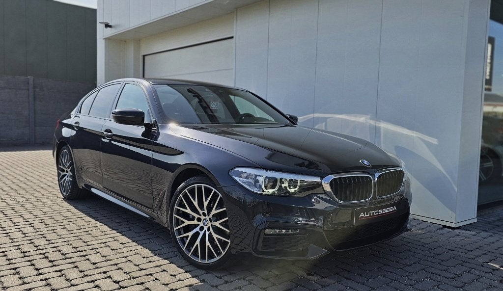 BMW 525dA M Performance *Bowers&Wilkins/Camera/Garantie, Autos, Cuir, Entreprise, Garantie prolongée, Entretenue par le concessionnaire