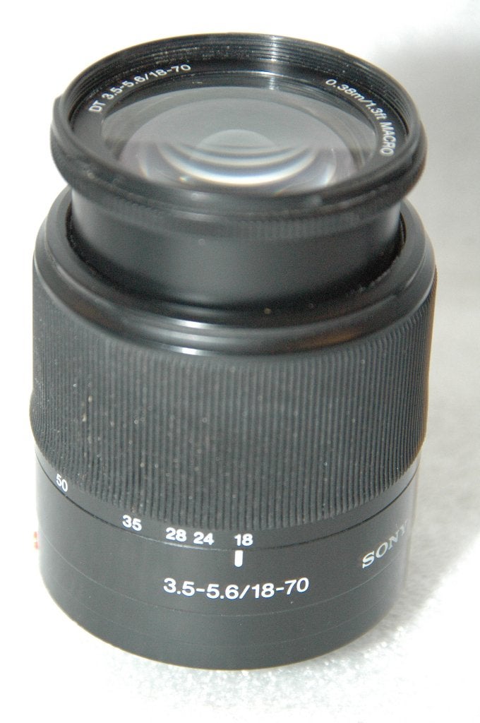 Sony AF DT 18-70 mm 3,5-5,6 voor Sony Alpha reflex  A-mount, Spiegelreflex, Bodydop, 10 megapixels, Ophalen of Verzenden
