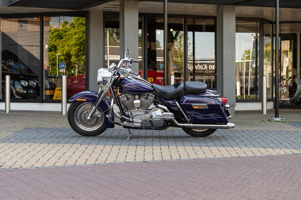 Harley-Davidson Road king CVO SCREAMING EAGLE FLHRSEI, Auto's, Lederen bekleding, Gebruikt, Overige kleuren, Leder