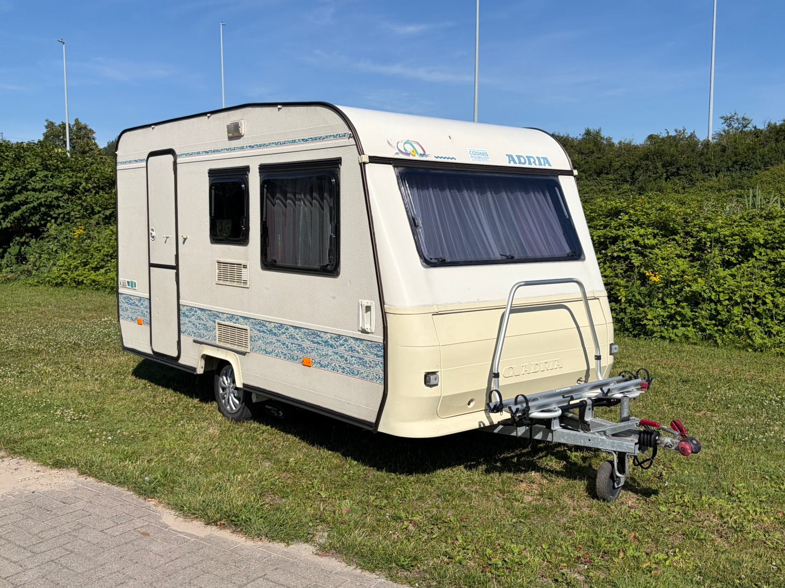 Adria Unica 360 - Stappelbed- Moover - Voortent, Caravans en Kamperen, Caravans, Particulier, Adria, Stapelbed, Fietsenrek, Ophalen