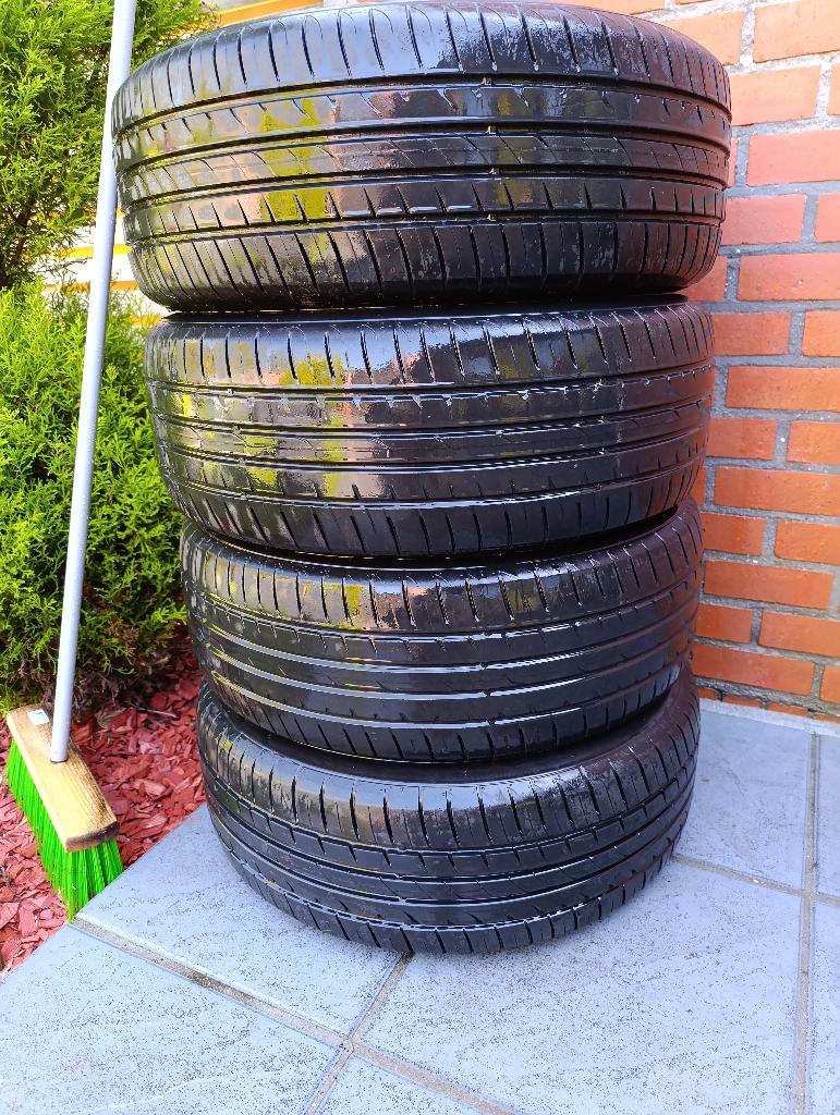 Zomerbanden suv promo 20 euro tot 24.05.2026 18.00, Auto-onderdelen, Banden en Velgen, Gebruikt, 255 mm, 17 inch, Band(en)