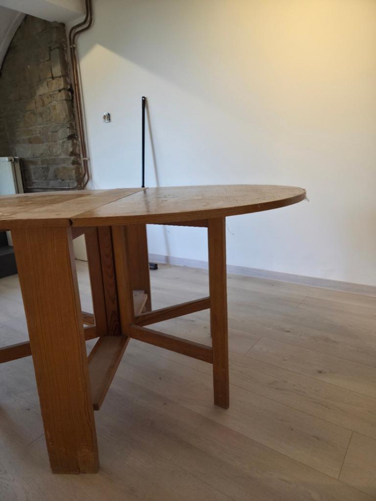 Gratis inklapbare tafel, Ophalen